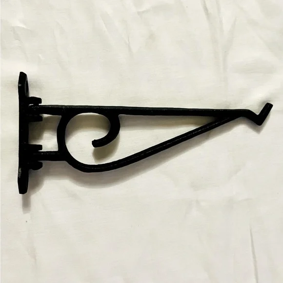 Cast Iron Cantilevered Swivel Decor Hook - Picture 2 of 8